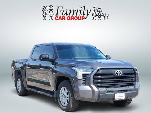 Used 2024 Toyota Tundra SR5 RWD image 2