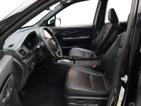 Used 2020 Honda Pilot Black Edition image 14