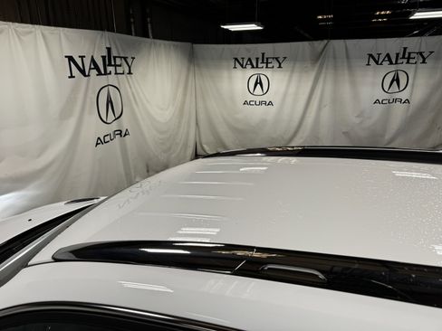 Used 2017 Buick Enclave Leather image 9