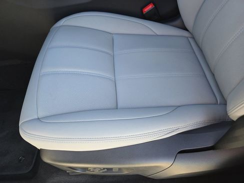 New 2026 Land Rover Range Rover Evoque S image 28