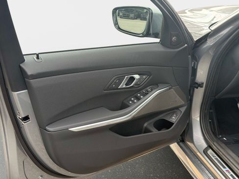 New 2026 BMW 330i Sedan w/ M Sport Package RWD image 17