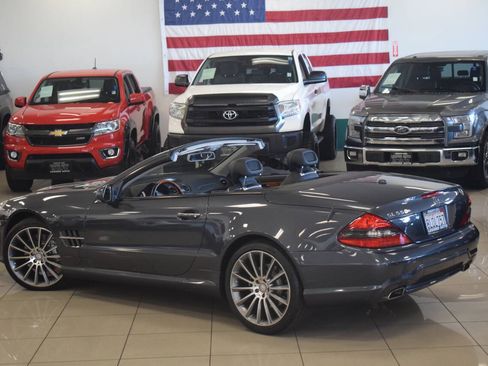 Used 2012 Mercedes-Benz SL 550 image 22