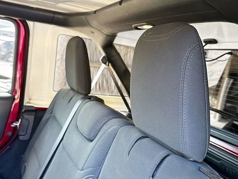 Used 2021 Jeep Wrangler Unlimited Sport image 29