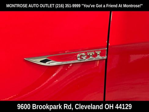 Used 2020 Volkswagen GTI SE image 56