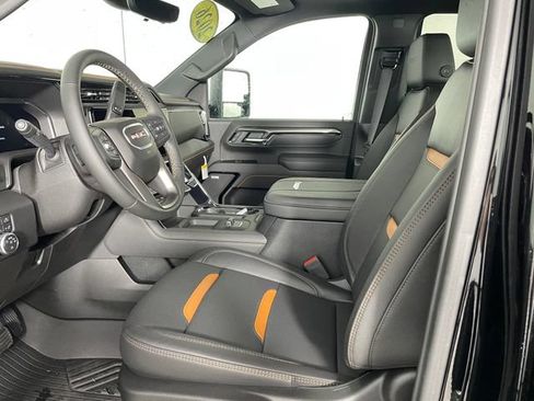 New 2026 GMC Sierra 2500 AT4 w/ AT4 Premium Plus Package AWD/4WD image 2