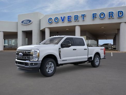 New 2026 Ford F250 XLT w/ FX4 Off-Road Package AWD/4WD image 1