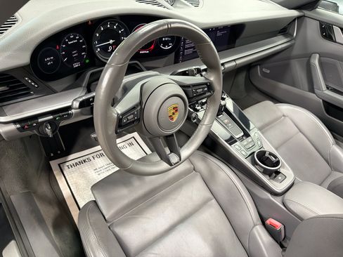 Certified 2021 Porsche 911 Carrera 4S AWD/4WD image 4