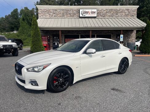Used 2017 INFINITI Q50 3.0t Premium w/ Driver Assistance Package RWD image 1