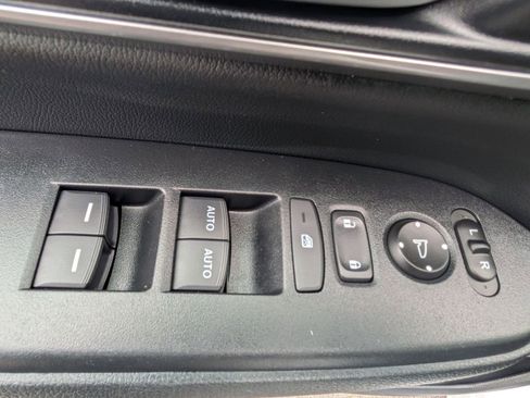 Used 2019 Honda CR-V EX-L image 15