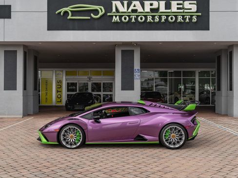 Used 2023 Lamborghini Huracan STO image 31