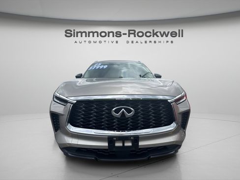 Used 2025 INFINITI QX60 Luxe AWD/4WD image 6