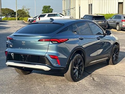 Certified 2025 Buick Envista Sport Touring w/ Experience Buick Package FWD image 11