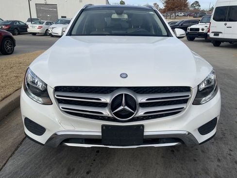 Used 2016 Mercedes-Benz GLC 300 4MATIC image 2