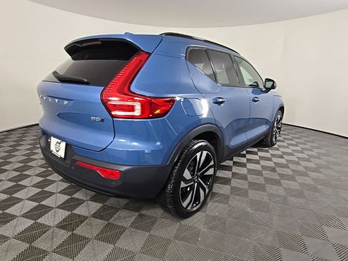 Certified 2023 Volvo XC40 B5 Plus w/ Driver Assist Package image 8