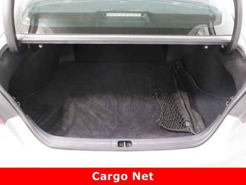 Used 2024 Toyota Camry XLE image 33