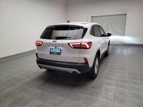 Used 2024 Ford Escape Active AWD/4WD image 7