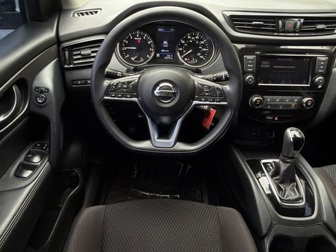 Used 2021 Nissan Rogue Sport S FWD image 11
