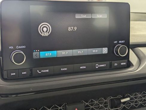 Used 2024 Honda Accord EX image 19