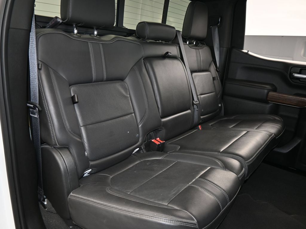 Used 2021 Chevrolet Silverado 1500 High Country RWD image 41