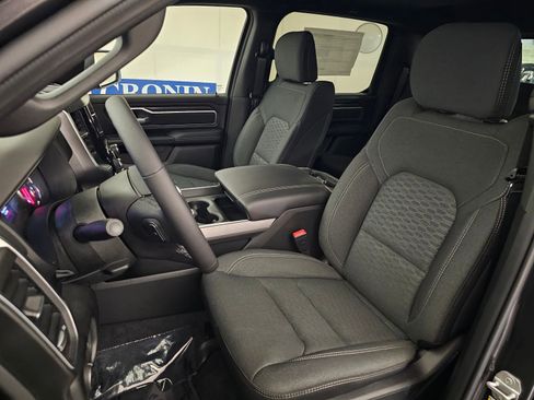 New 2026 RAM 1500 Big Horn AWD/4WD image 13