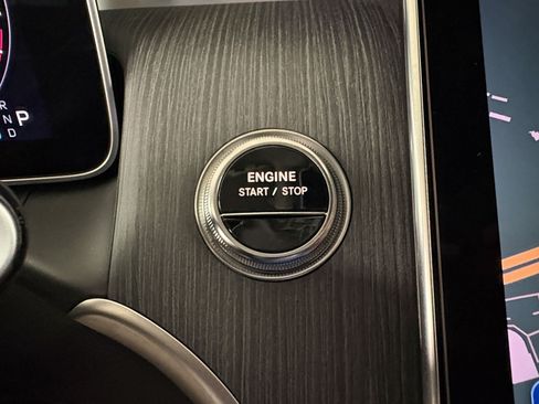 Certified 2025 Mercedes-Benz GLC 350e 4MATIC image 16