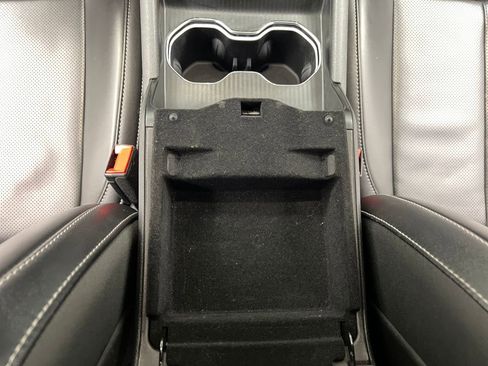 Used 2024 Jeep Grand Cherokee L Limited w/ Luxury Tech Group II image 47