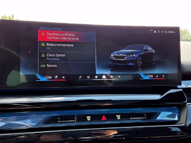 Used 2024 BMW i5 M60 w/ Executive Package AWD/4WD image 64