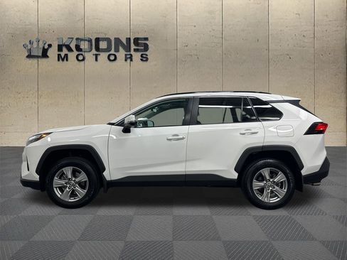 Used 2024 Toyota RAV4 XLE image 4