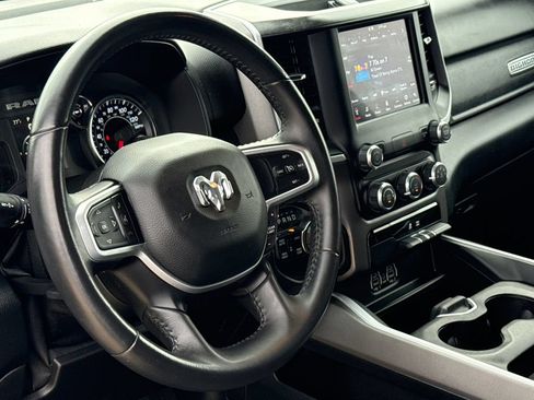 Used 2020 RAM 1500 Big Horn AWD/4WD image 17