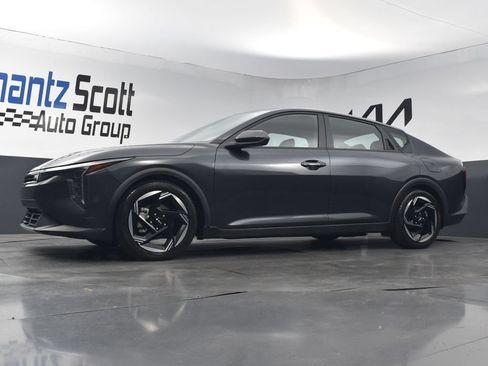 Used 2025 Kia K4 EX FWD image 18