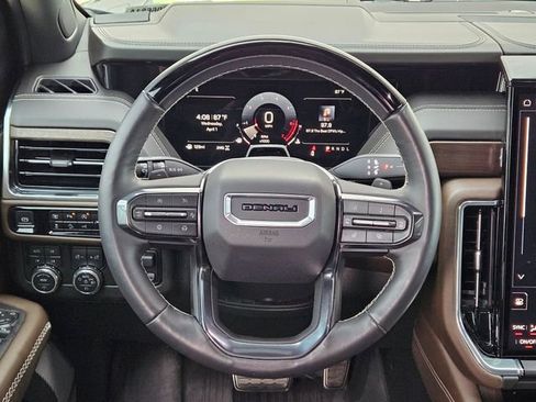 Used 2025 GMC Yukon Denali Ultimate w/ LPO, Floor Liner Package image 13