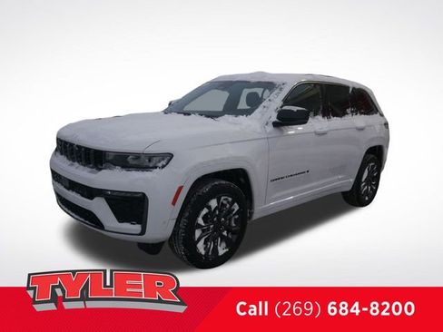 New 2026 Jeep Grand Cherokee Limited AWD/4WD image 3