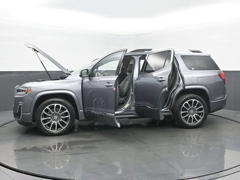 Used 2022 GMC Acadia Denali w/ Denali Ultimate Package AWD/4WD image 56