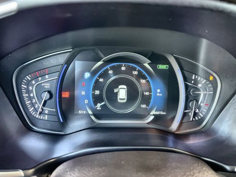 Used 2020 Hyundai Santa Fe SEL w/ Convenience Package image 17