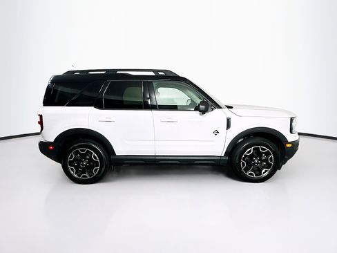 Used 2025 Ford Bronco Sport Outer Banks w/ Outer Banks Tech Package+ AWD/4WD image 10