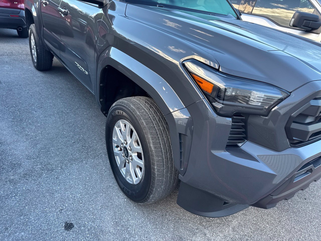 Used 2024 Toyota Tacoma SR5 RWD image 4
