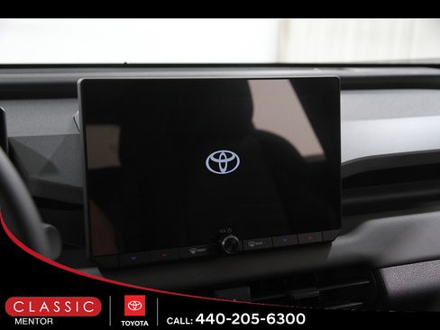 Used 2026 Toyota RAV4 AWD Plug-in Hybrid image 9