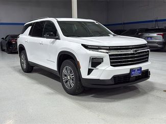 New 2026 Chevrolet Traverse LT w/ Driver Confidence Package video 2