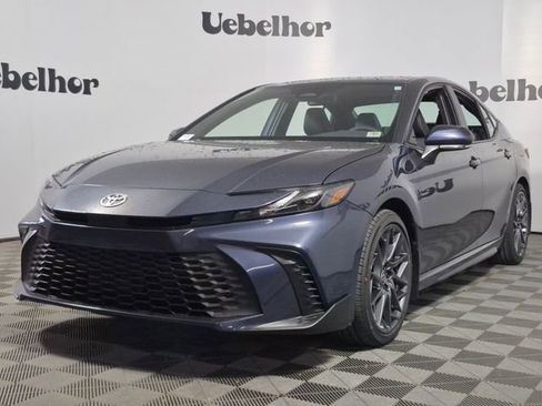 New 2026 Toyota Camry SE FWD image 3