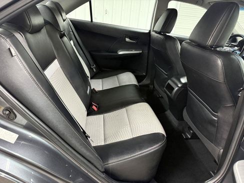 Used 2012 Toyota Camry SE FWD image 27