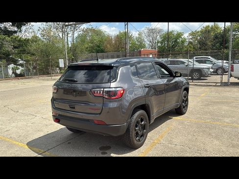Used 2023 Jeep Compass Trailhawk image 5