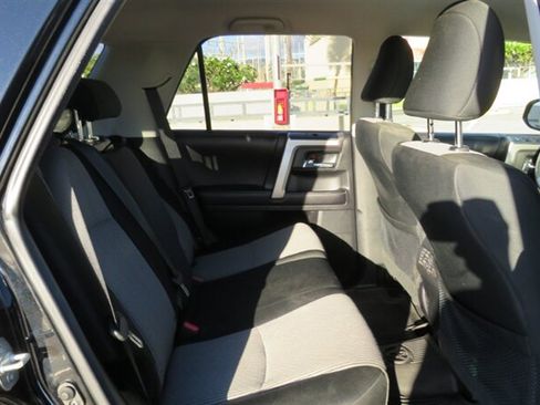Used 2016 Toyota 4Runner SR5 RWD image 15