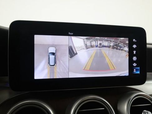 Used 2022 Mercedes-Benz GLC 300 4MATIC image 28