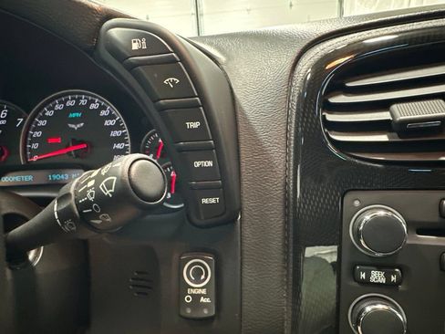 Used 2008 Chevrolet Corvette Coupe RWD image 32