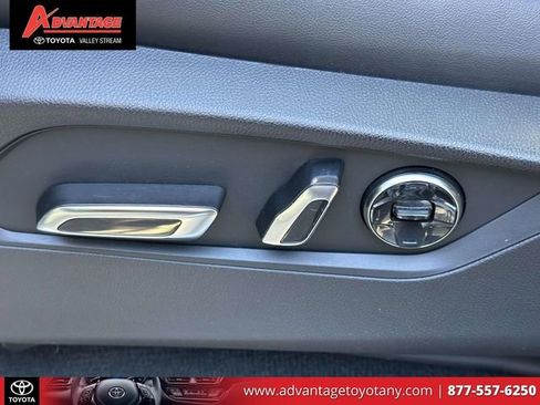 Used 2025 Acura MDX SH-AWD w/ Advance Package image 24