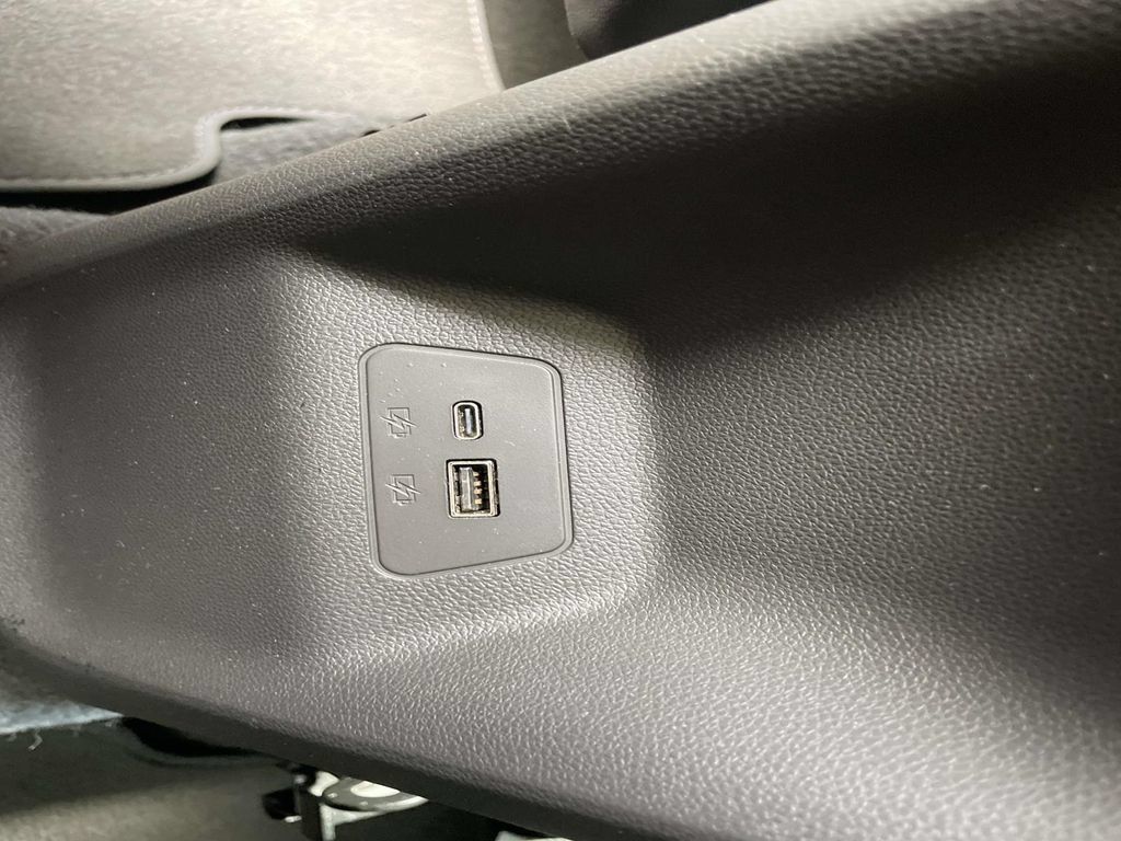 Used 2024 Buick Envision Preferred AWD/4WD image 13