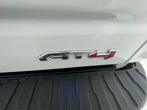 Used 2021 GMC Sierra 1500 AT4 AWD/4WD image 6