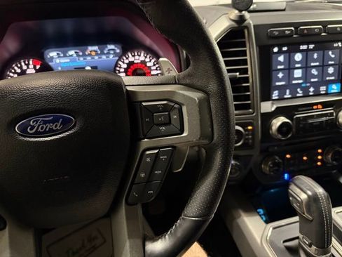 Used 2018 Ford F150 Raptor w/ Equipment Group 802A Luxury image 14