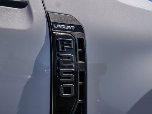 Used 2024 Ford F250 Lariat w/ Lariat Ultimate Package image 10