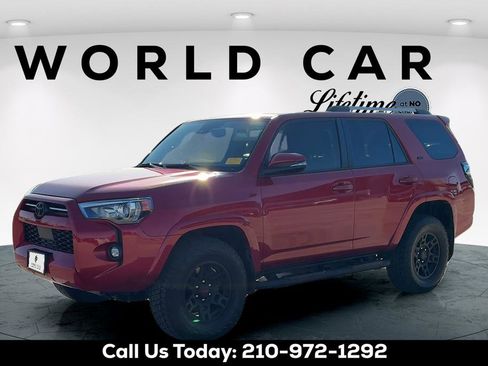 Used 2023 Toyota 4Runner SR5 Premium w/ Moonroof Package AWD/4WD image 3